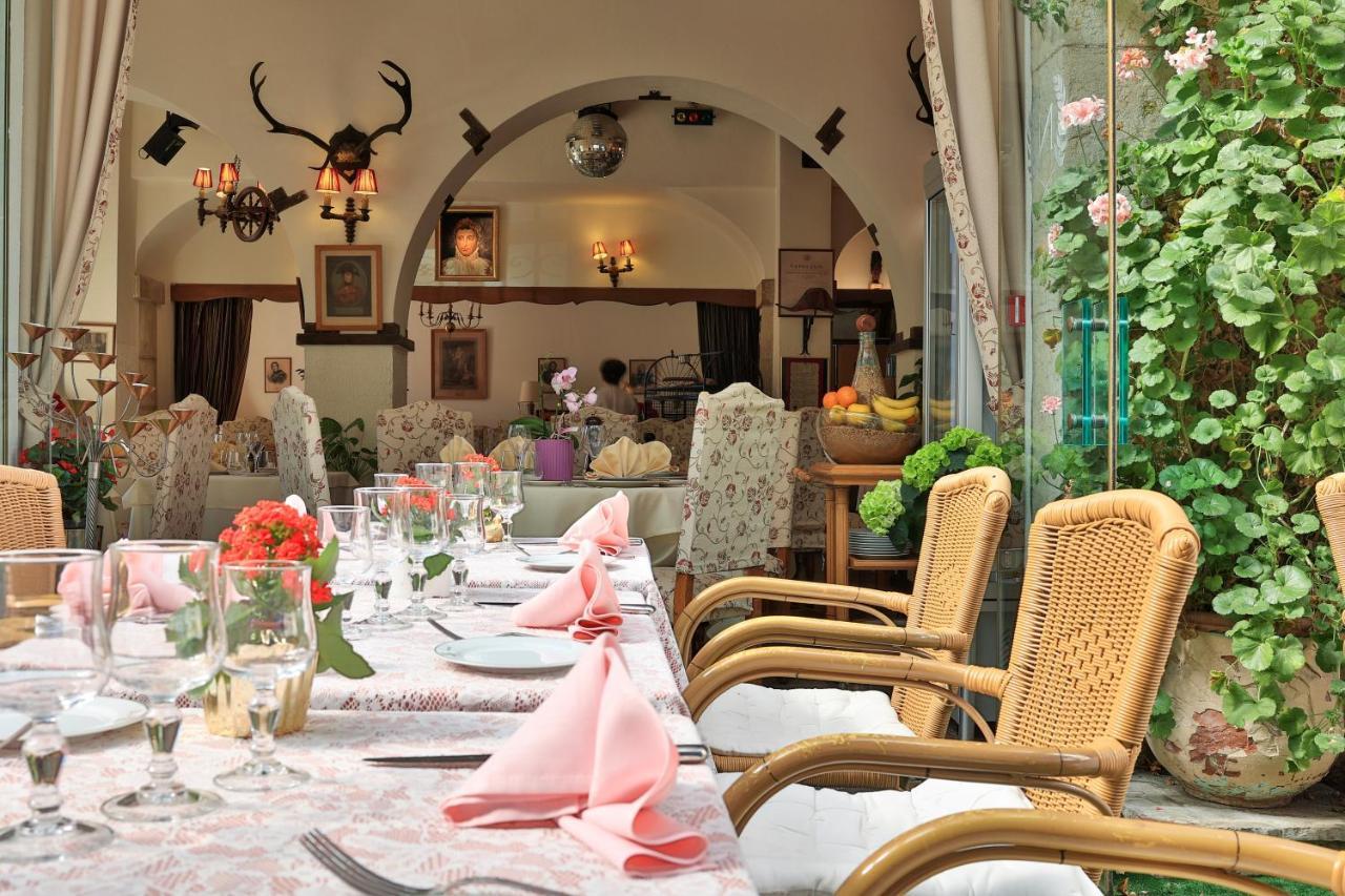 فندق Logis Le Relais Imperial Saint-Vallier-de-Thiey المظهر الخارجي الصورة