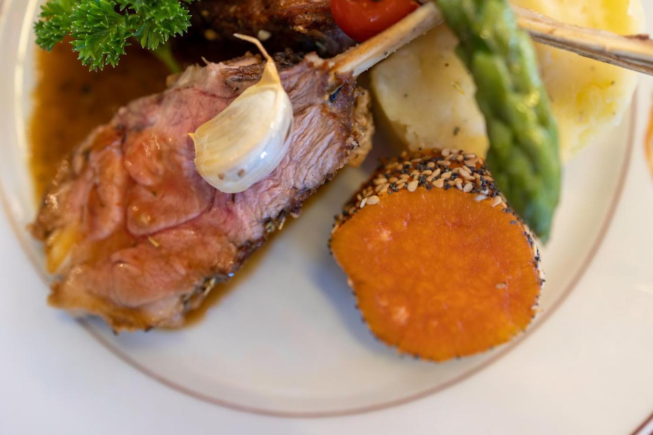 فندق Logis Le Relais Imperial Saint-Vallier-de-Thiey المظهر الخارجي الصورة