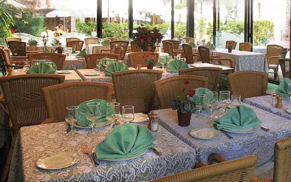 فندق Logis Le Relais Imperial Saint-Vallier-de-Thiey المظهر الخارجي الصورة