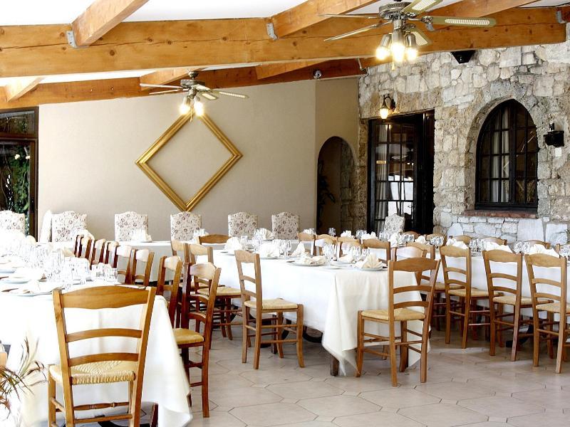 فندق Logis Le Relais Imperial Saint-Vallier-de-Thiey المظهر الخارجي الصورة